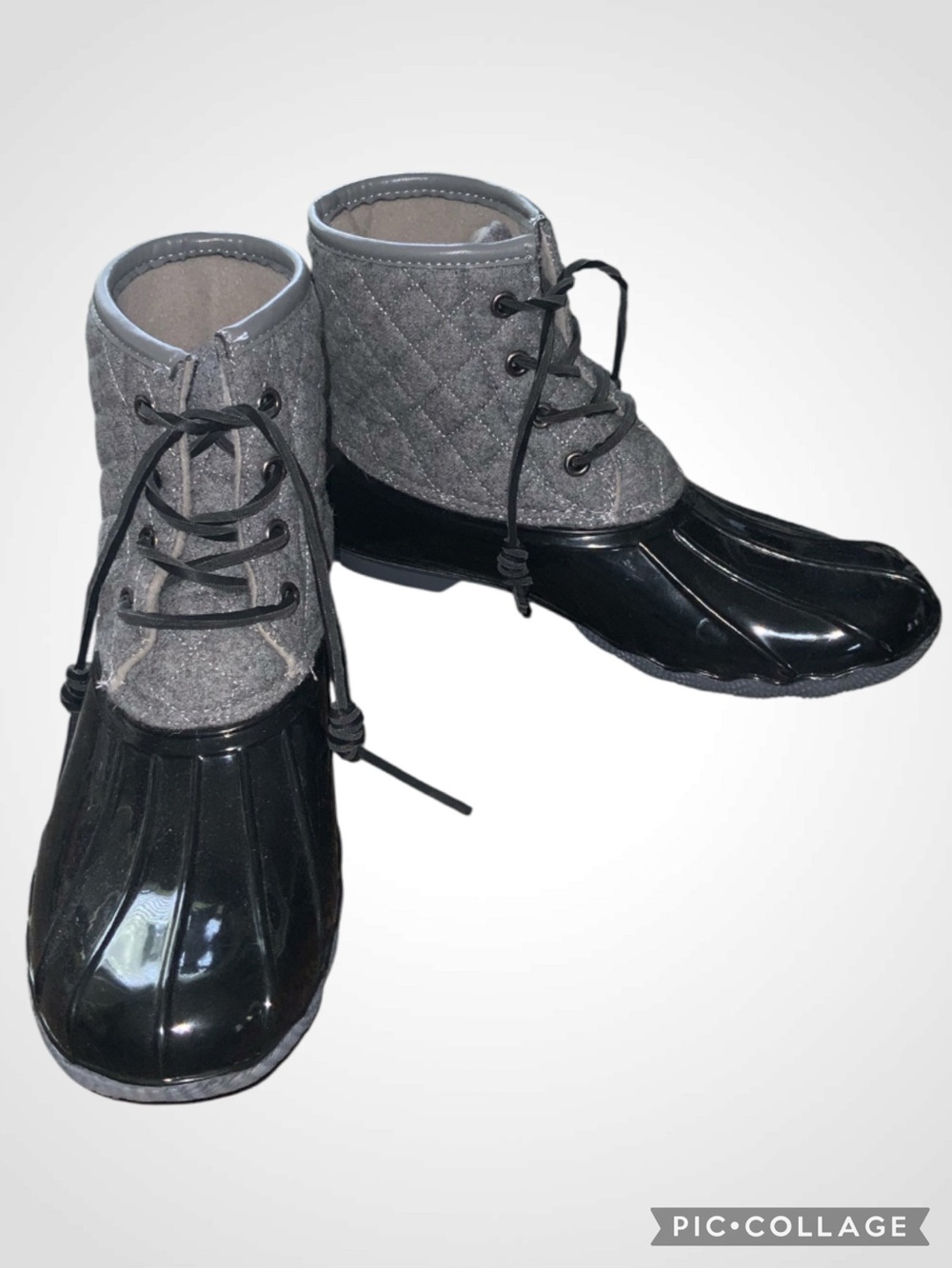 Ocean + Coast Women’s Quilted Grey and Black Waterproof Lace-Up Duck Boots 7